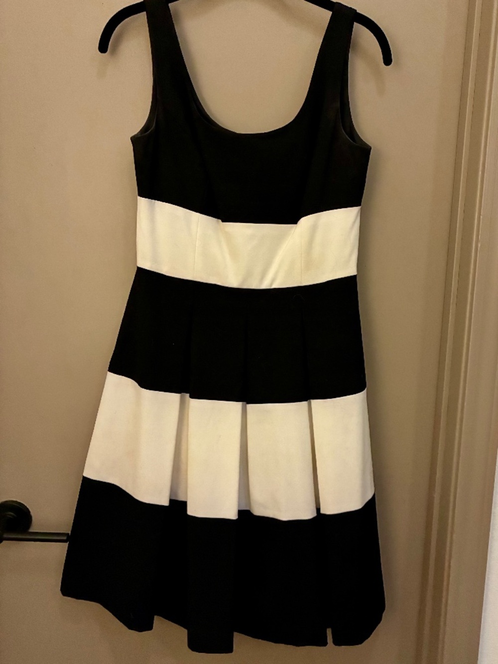 Ralph Lauren Black & Ivory Colorblock Sleeveless Fit & Flare Dress Size 2